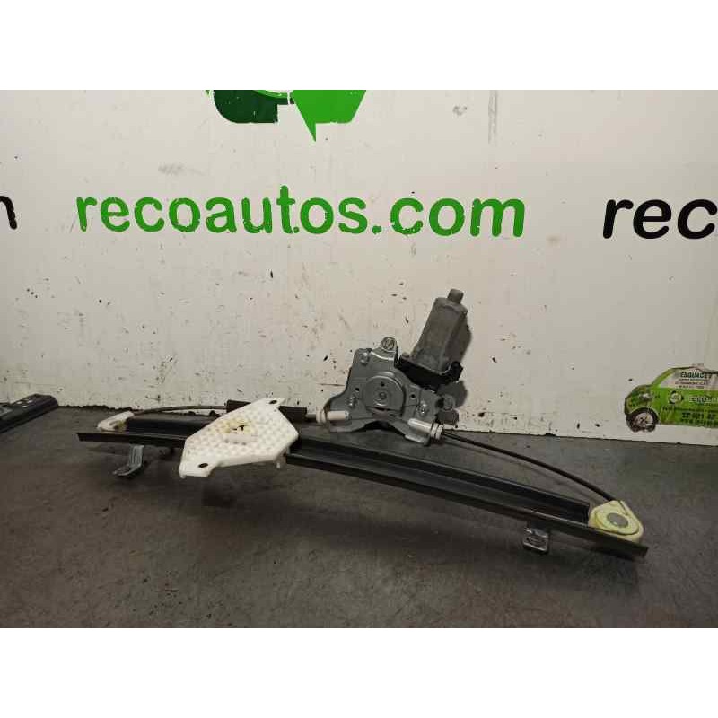 Recambio de elevalunas trasero izquierdo para ssangyong kyron 2.0 referencia OEM IAM 8810021002 2 PINES 5 PUERTAS