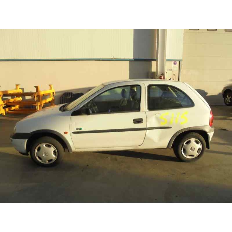 opel corsa b del año 1999