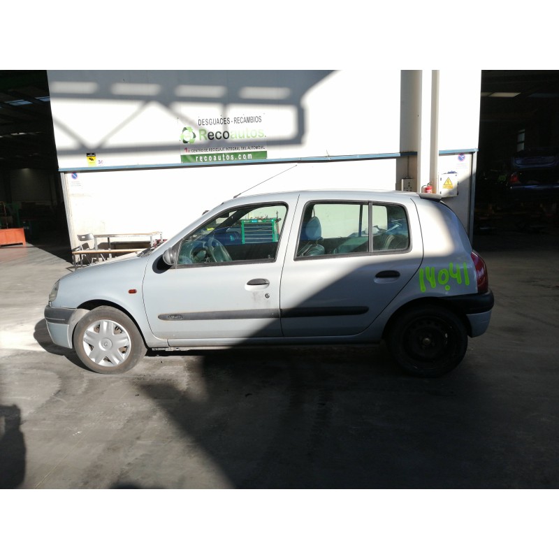 renault clio ii fase i (b/cbo) del año 2000