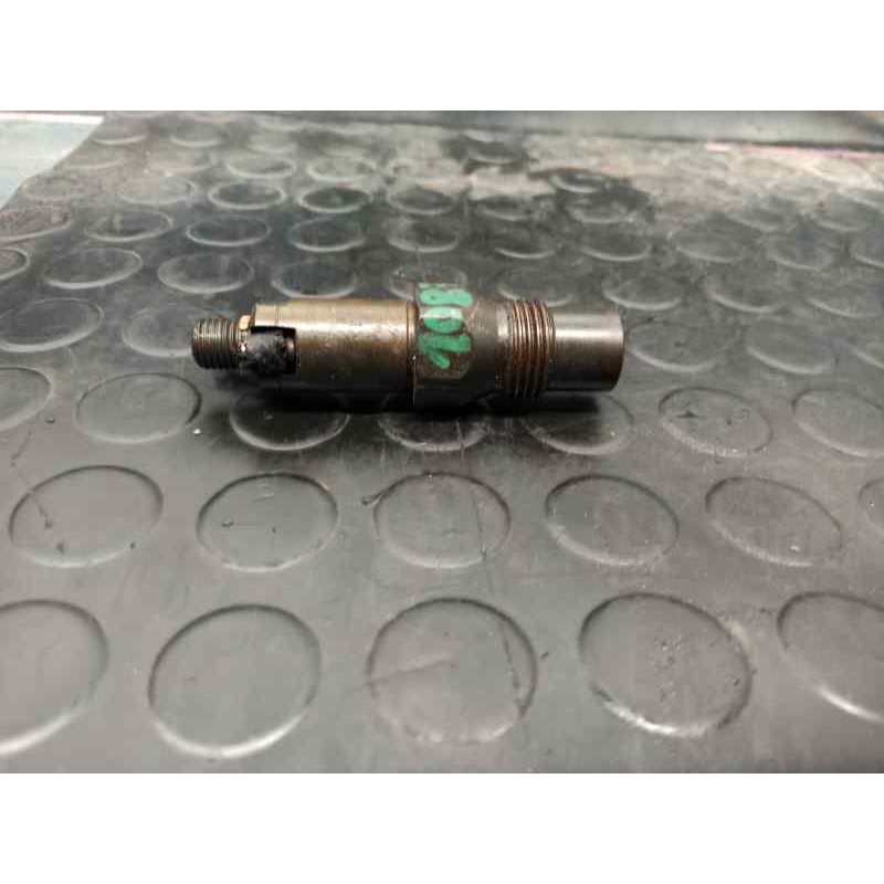 Recambio de inyector para ford mondeo berlina (gd) 1.8 turbodiesel cat referencia OEM IAM LCR6705601E LUCAS