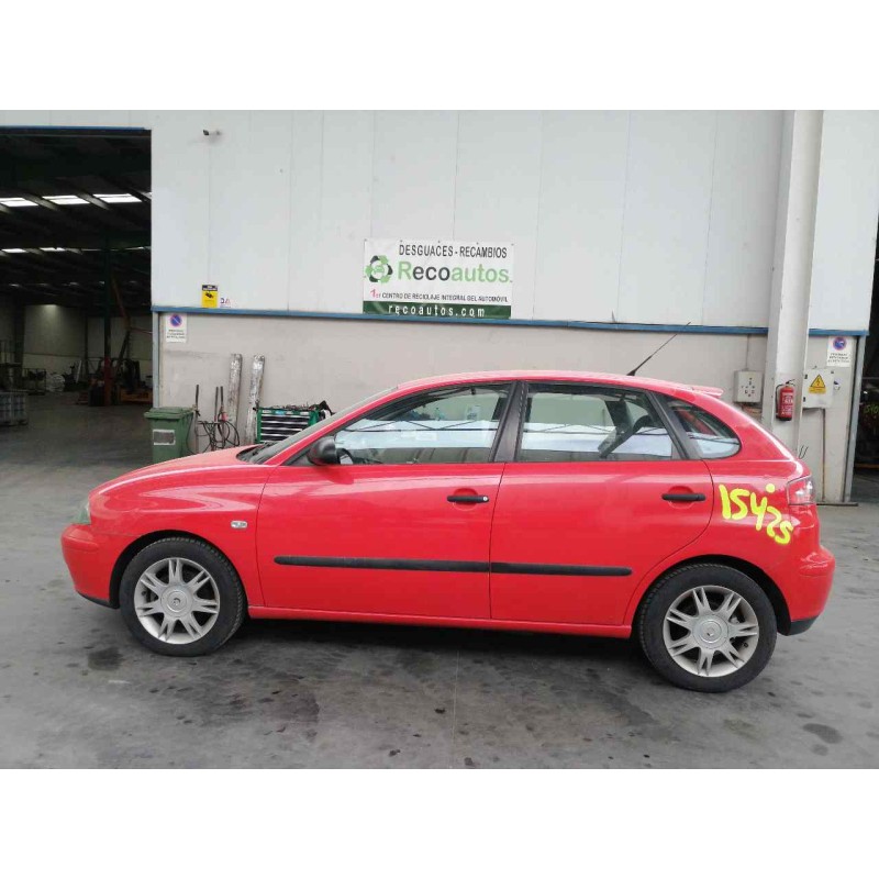 seat ibiza (6l1) del año 2002