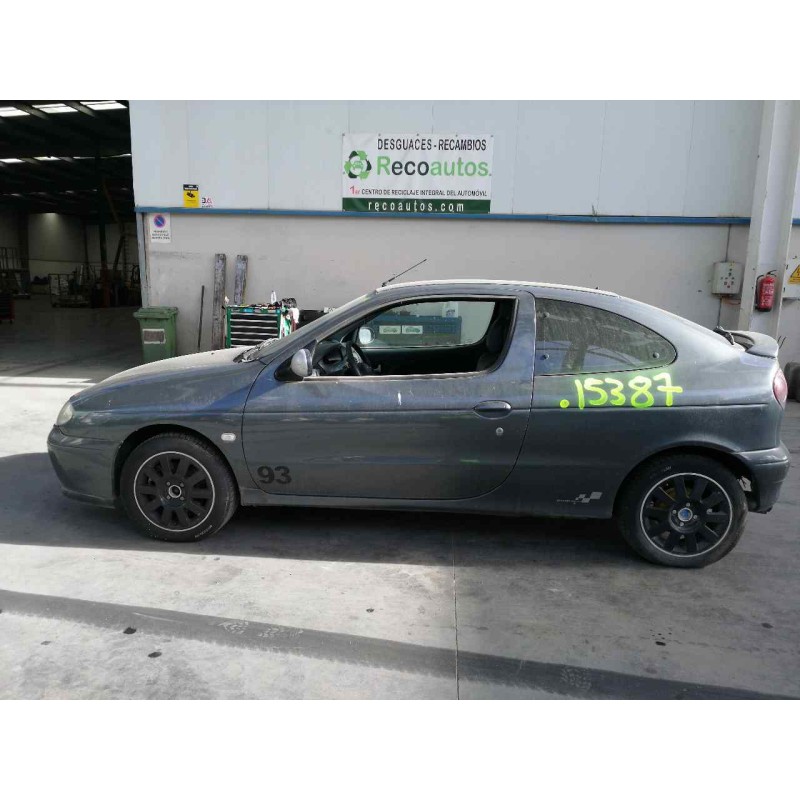 renault megane i coupe fase 2 (da..) del año 2001