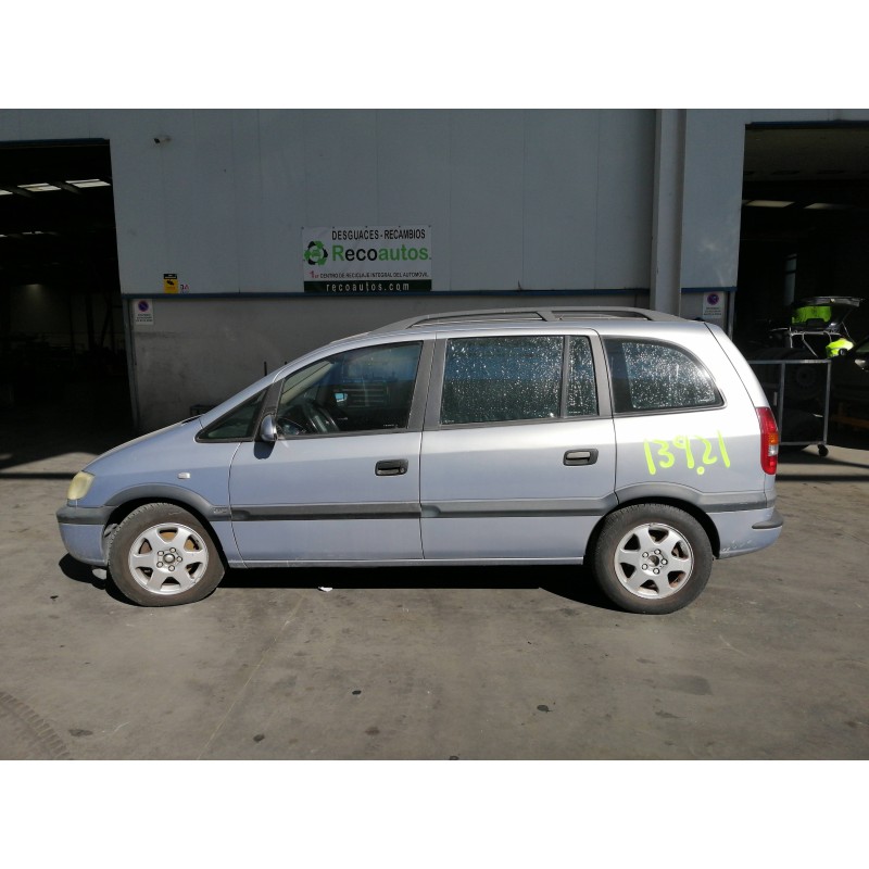 opel zafira a del año 2000