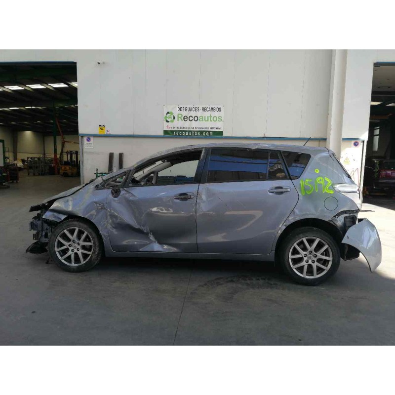 toyota corolla verso (r1) del año 2010