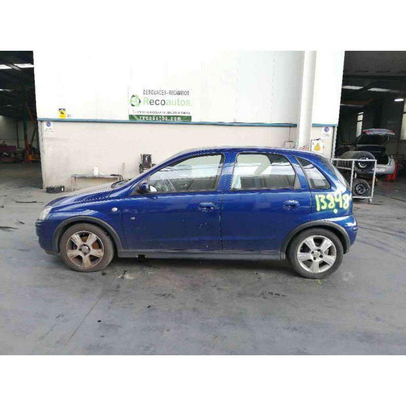 opel corsa c del año 2004