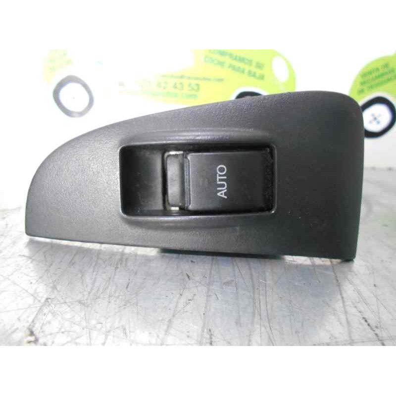 Recambio de mando elevalunas trasero izquierdo para toyota avensis wagon (t25) 2.0 d-cat referencia OEM IAM   