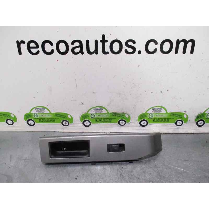 Recambio de mando elevalunas trasero derecho para jeep compass 2.0 crd cat referencia OEM IAM 56040693AD  