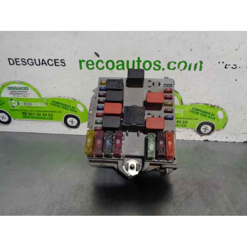 Recambio de caja reles / fusibles para fiat punto berlina (188) 1.2 cat referencia OEM IAM 46763650 