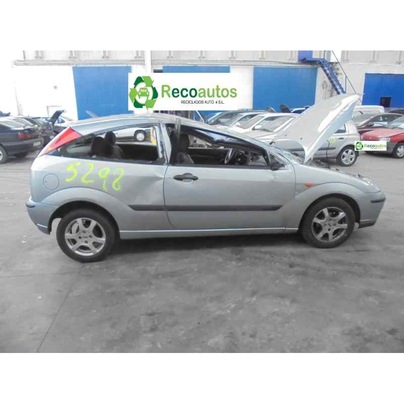 ford focus berlina (cak) del año 2004