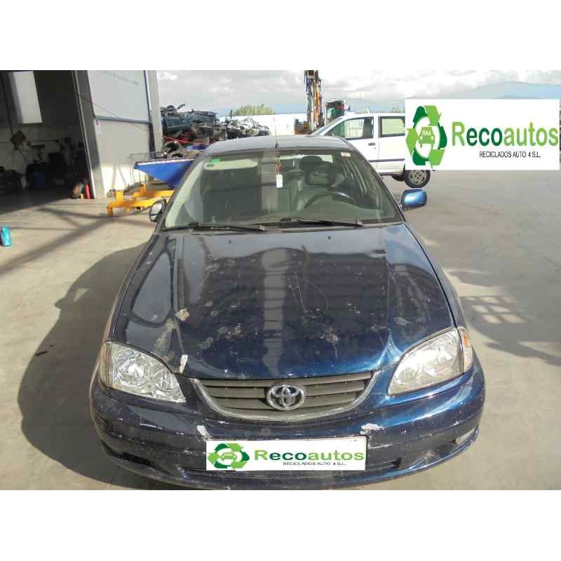 toyota avensis berlina (t 22) del año 2002