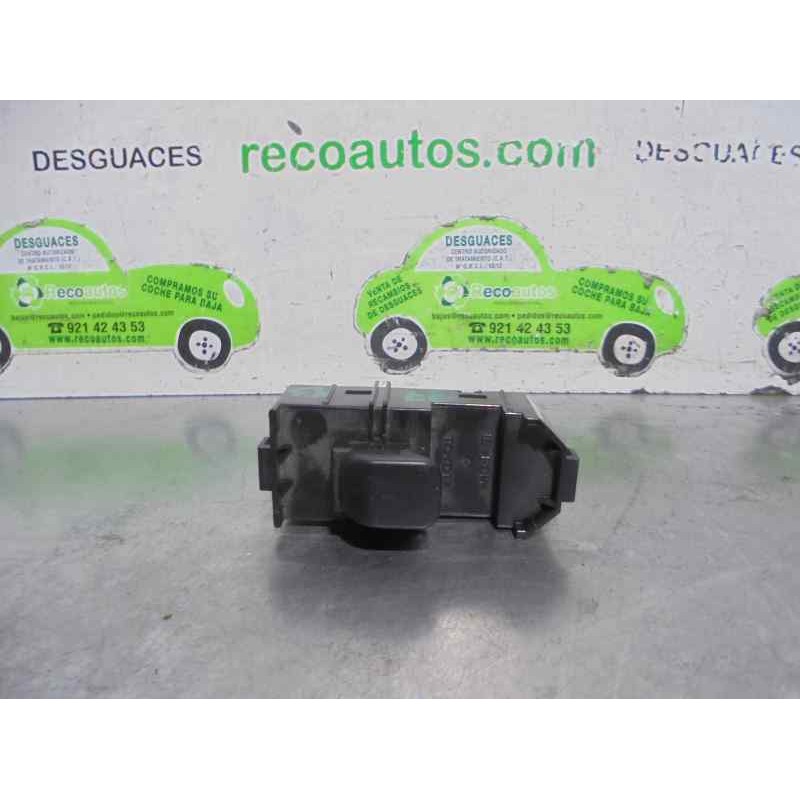 Recambio de mando elevalunas trasero derecho para lexus is200 (gxe10) 2.0 cat referencia OEM IAM   