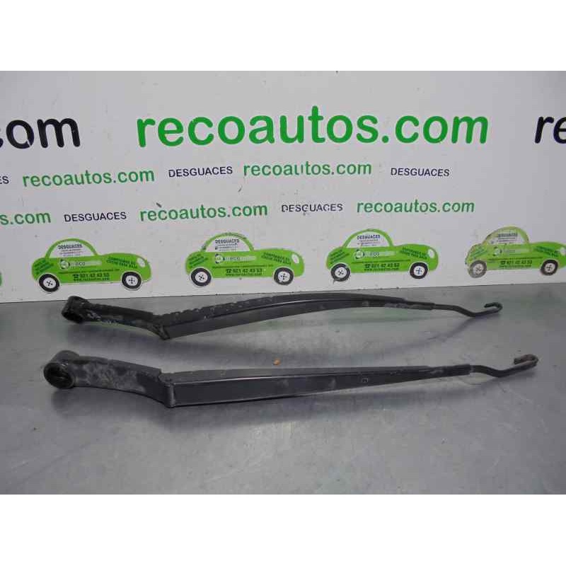 Recambio de brazo limpia delantero derecho para kia cee´d 1.6 crdi cat referencia OEM IAM   