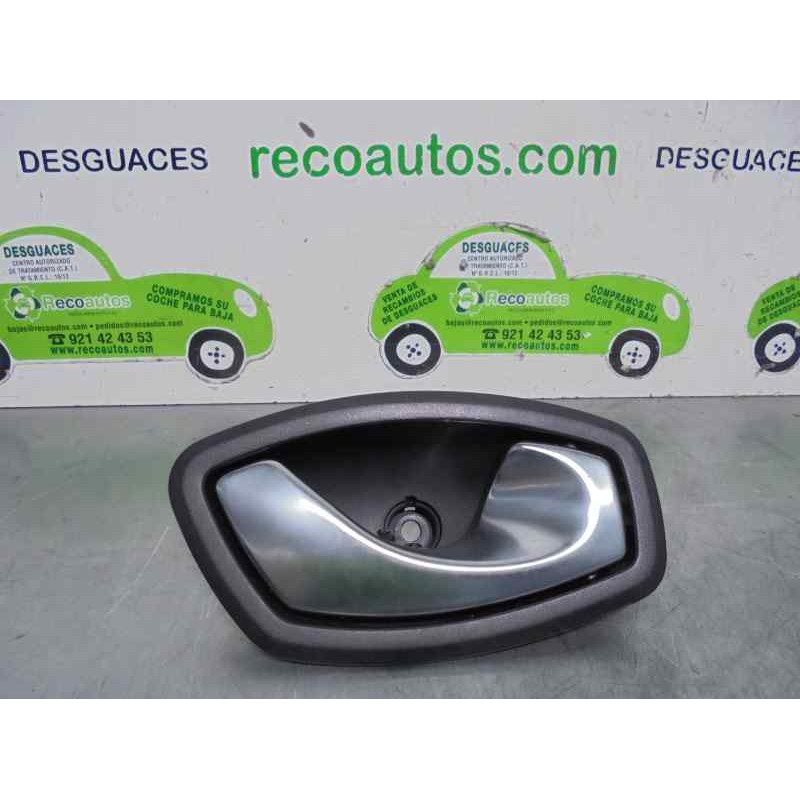 Recambio de maneta interior delantera derecha para renault scenic iii 1.6 16v referencia OEM IAM 826720001R  