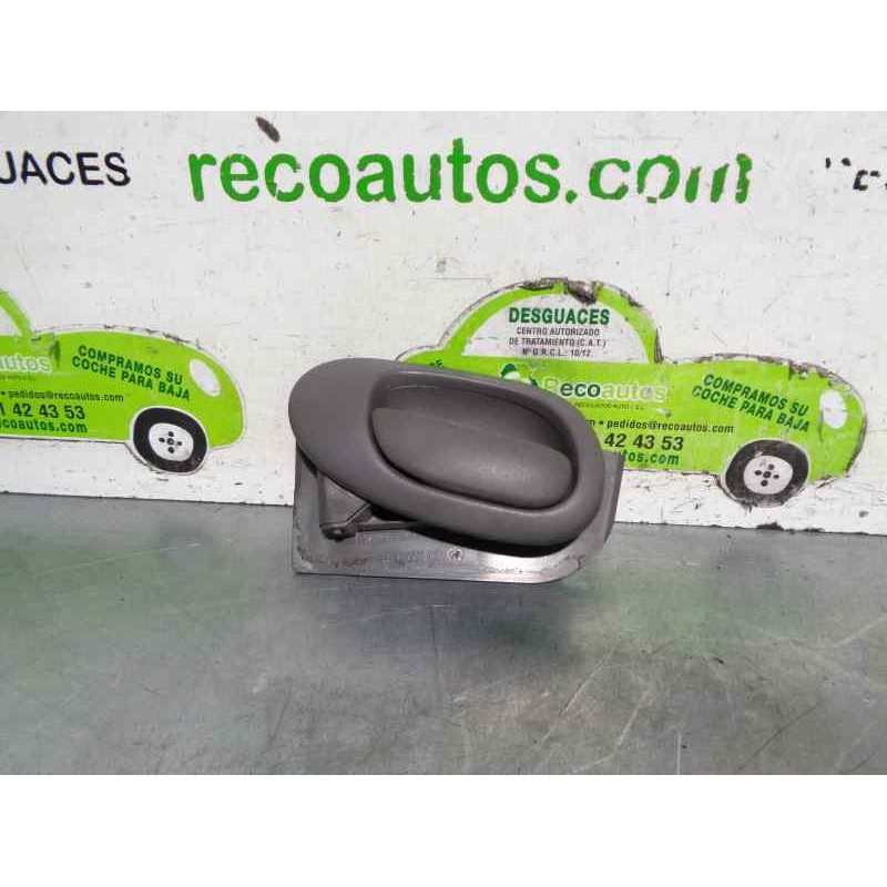 Recambio de maneta interior delantera izquierda para peugeot 206 berlina xr referencia OEM IAM 9632918977  5 PUERTAS