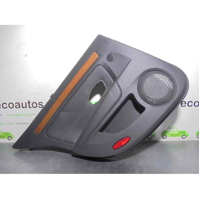 Recambio de guarnecido puerta trasera izquierda para renault laguna iii kte3/ kte30e 3.0 referencia OEM IAM 829A11823R  