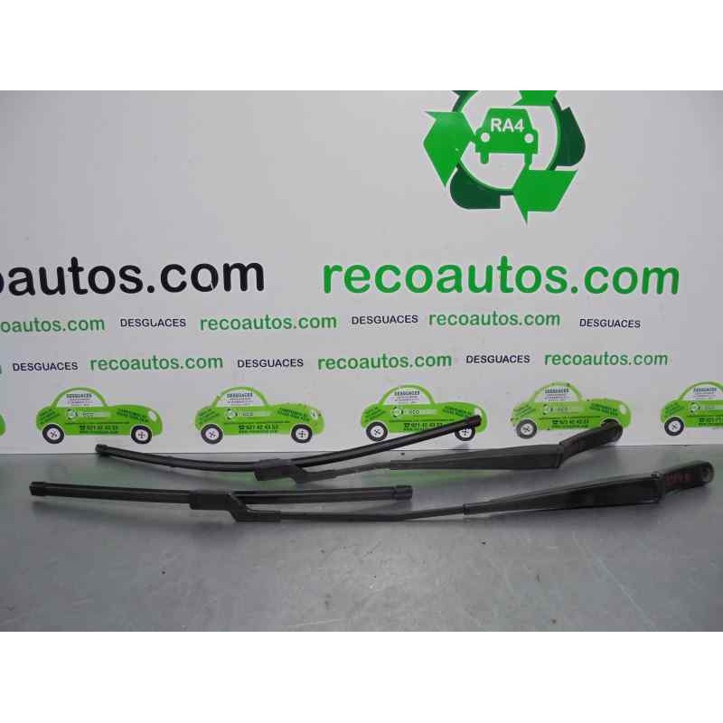 Recambio de brazo limpia delantero derecho para volkswagen passat berlina (3c2) 2.0 tdi referencia OEM IAM   