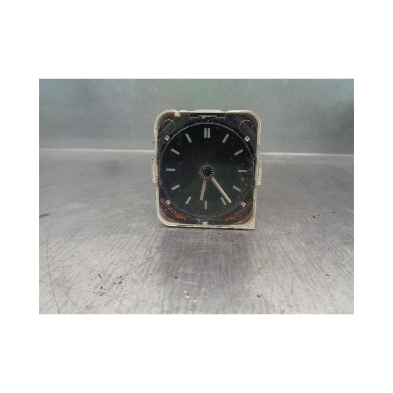 Recambio de reloj para mg rover serie 800 (rs) 827 si referencia OEM IAM 370218111004  