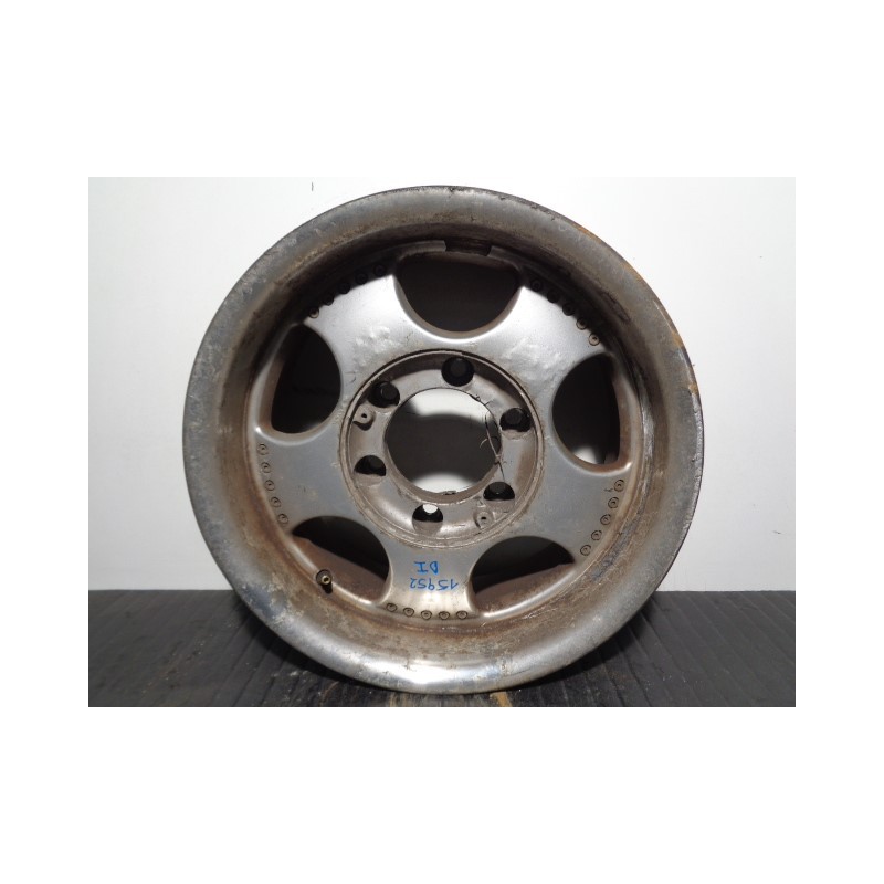 Recambio de llanta para ssangyong musso 2.9 d referencia OEM IAM R157JX15-5 7JX15-5 ALUMINIO 5P