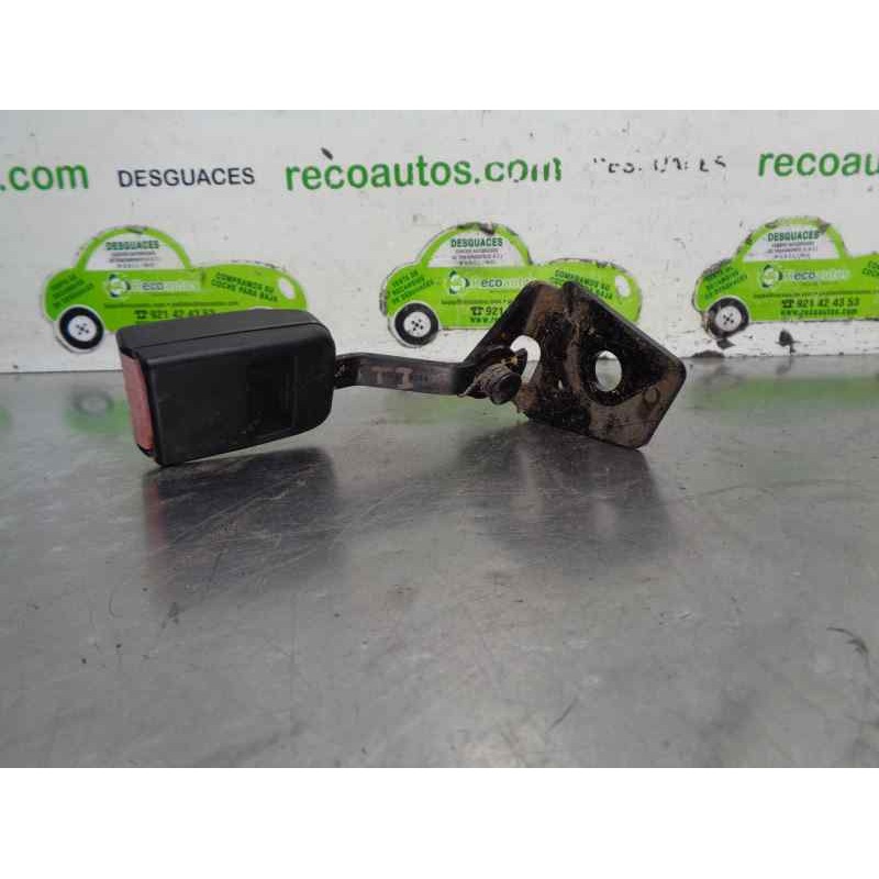 Recambio de enganche cinturon para peugeot 307 break / sw (s1) 2.0 hdi cat referencia OEM IAM   