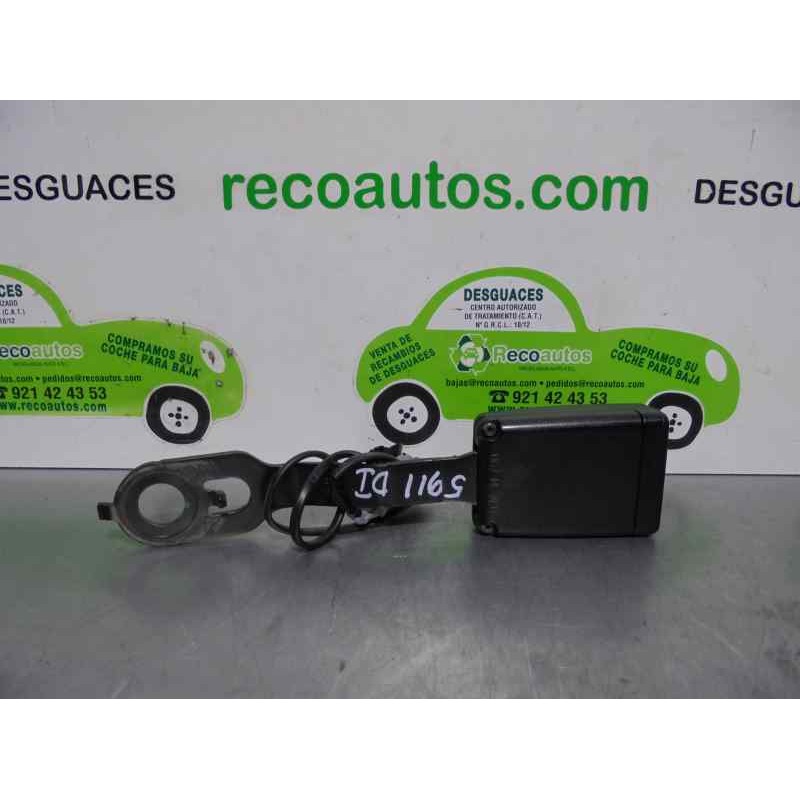 Recambio de enganche cinturon para peugeot 208 1.4 hdi fap referencia OEM IAM   5 PUERTAS