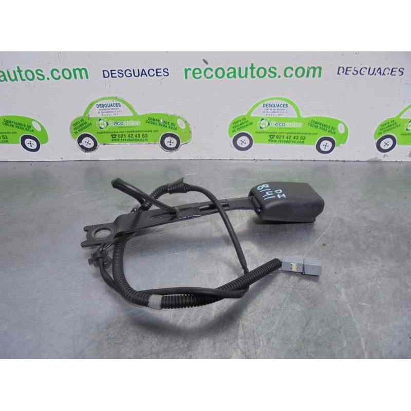 Recambio de enganche cinturon para toyota auris 2.0 d-4d cat referencia OEM IAM   