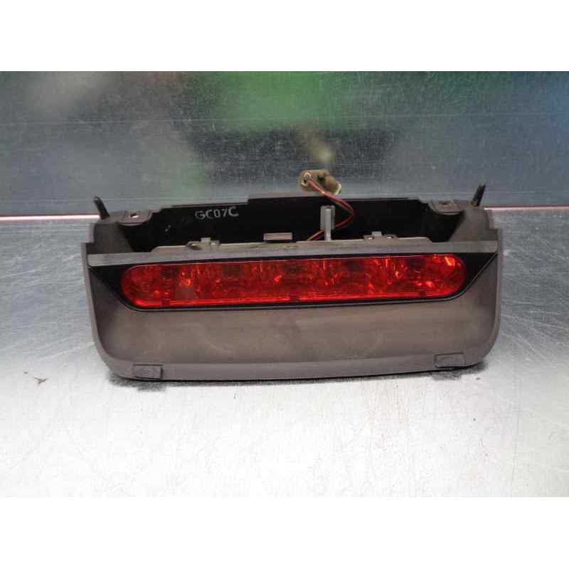 Recambio de luz central de freno para chevrolet matiz 1.0 cat referencia OEM IAM 96590415  