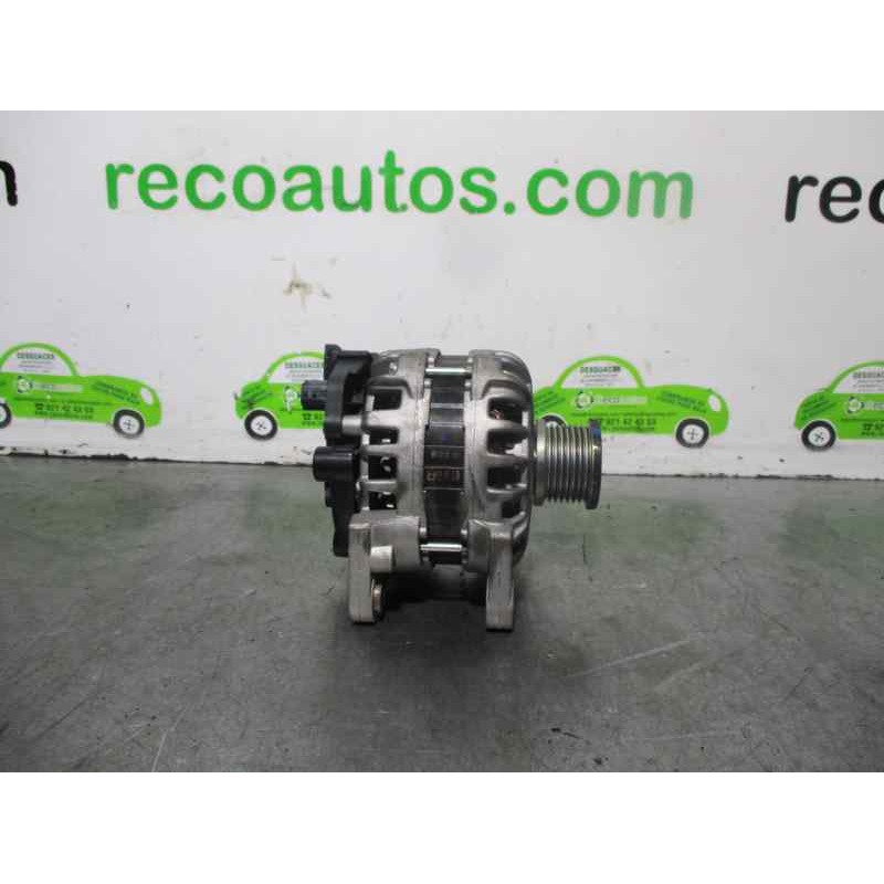 Recambio de alternador para dacia sandero 0.9 tce cat referencia OEM IAM 231002854R  BOSCH