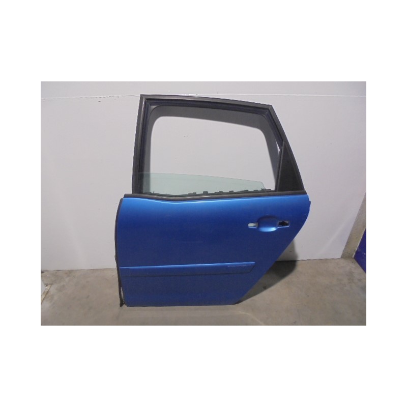 Recambio de puerta trasera izquierda para citroen c4 picasso avatar referencia OEM IAM  AZUL 5 PUERTAS