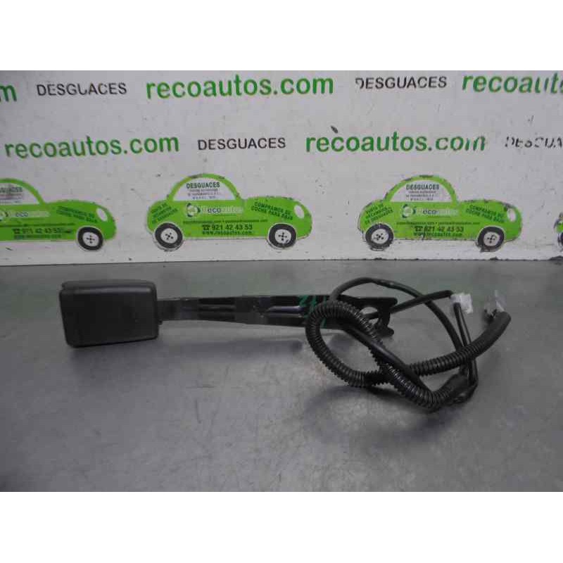 Recambio de enganche cinturon para toyota auris 1.4 turbodiesel cat referencia OEM IAM  2 PINES 