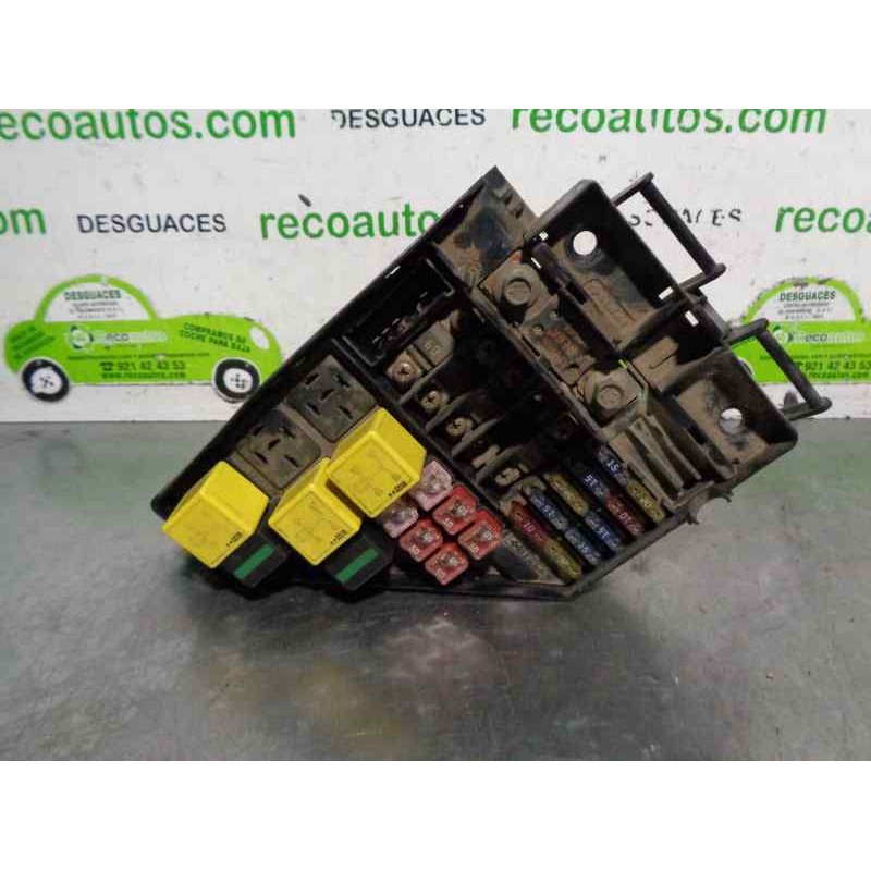 Recambio de caja reles / fusibles para mg rover serie 45 (rt) 2.0 td referencia OEM IAM YQE103200  