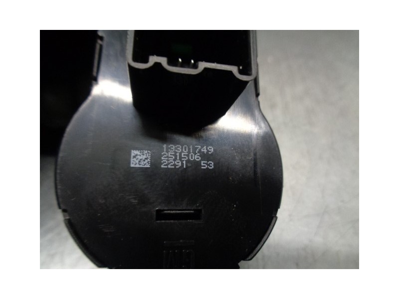 Recambio de mando luces salpicadero para chevrolet cruze 2.0 diesel cat referencia OEM IAM 13301749  