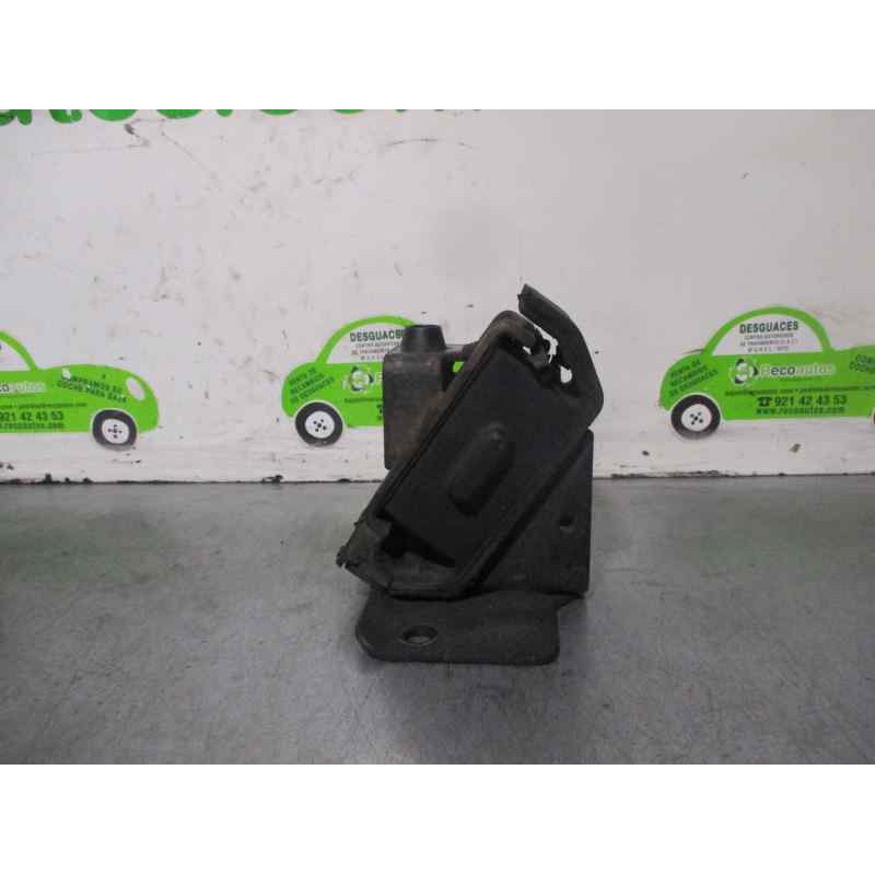 Recambio de soporte motor derecho para ssangyong rodius 2.7 turbodiesel cat referencia OEM IAM 2072021001  