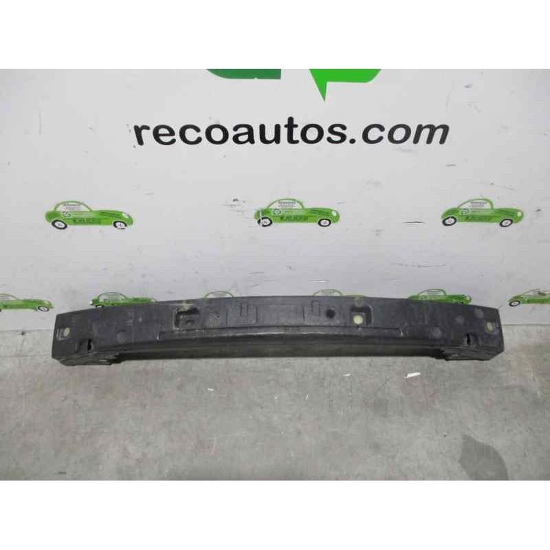 Recambio de refuerzo paragolpes delantero para chrysler voyager (rg) 2.4 cat referencia OEM IAM  HIERRO Y ESPUMA 