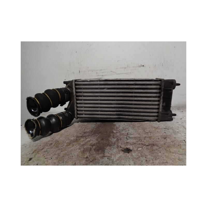 Recambio de intercooler para citroen c4 grand picasso exclusive referencia OEM IAM 9684212480 144105 VALEO