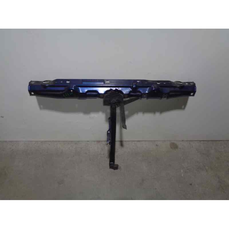 Recambio de panel frontal para toyota avensis verso (m20) 2.0 turbodiesel cat referencia OEM IAM 5719144040 DE CHAPA CON CERRADU