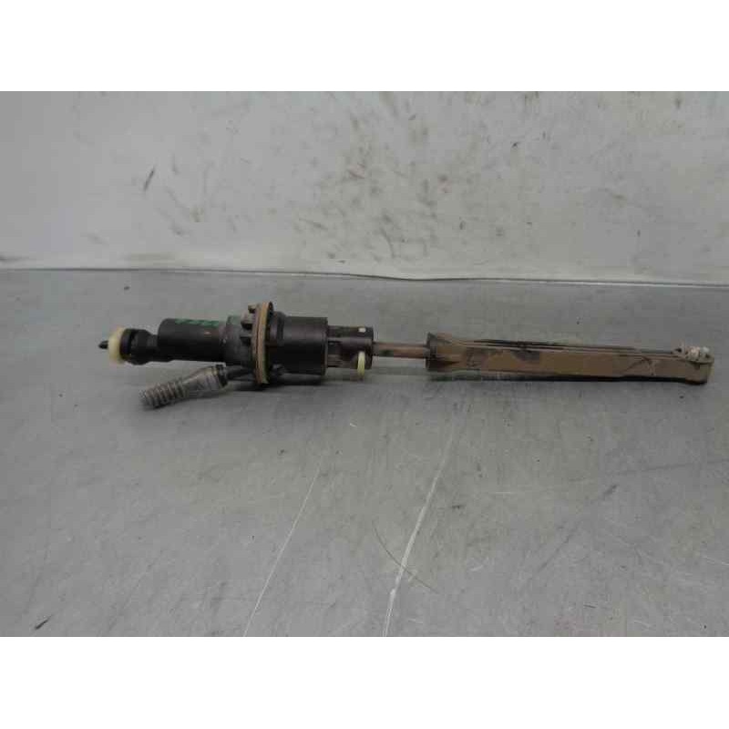 Recambio de bomba embrague para citroen c3 1.0 vti referencia OEM IAM 9672094480  