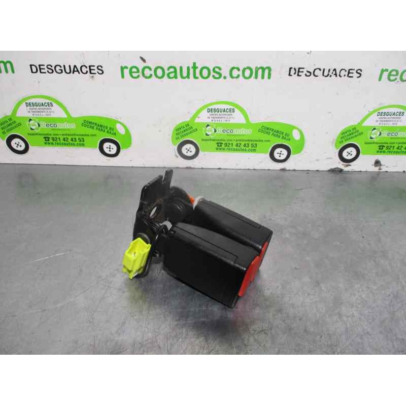 Recambio de enganche cinturon para volvo v40 cross country 2.0 diesel cat referencia OEM IAM  20160318 