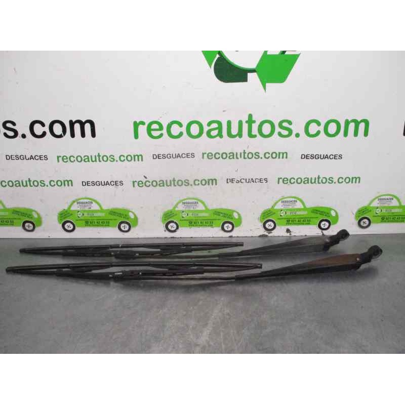 Recambio de brazo limpia delantero derecho para dacia logan 1.6 16v cat referencia OEM IAM   