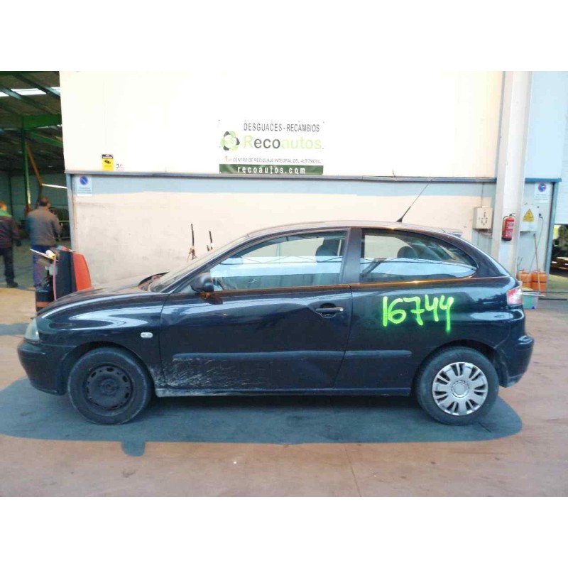 seat ibiza (6l1) del año 2004