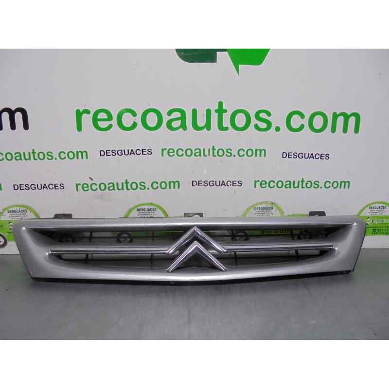 Recambio de rejilla delantera para citroen xsara berlina 1.9td seduction referencia OEM IAM 7804G8 