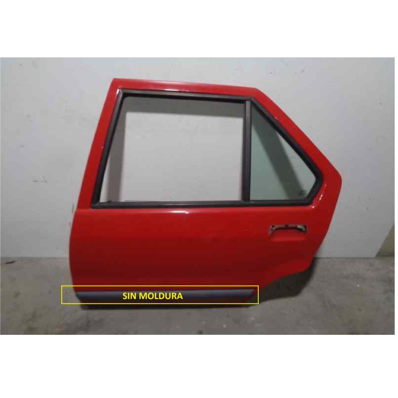 Recambio de puerta trasera izquierda para renault 19 19 1.4 referencia OEM IAM  ROJA 4 PUERTAS