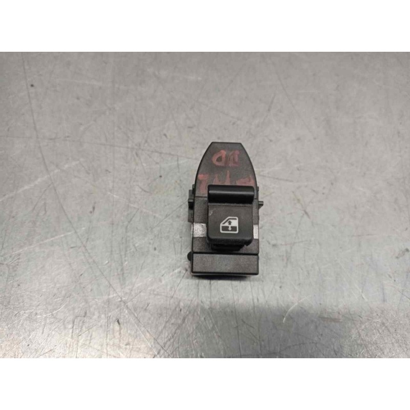 Recambio de mando elevalunas delantero derecho para alfa romeo giulietta (191) 2.0 jtdm referencia OEM IAM 15609784  