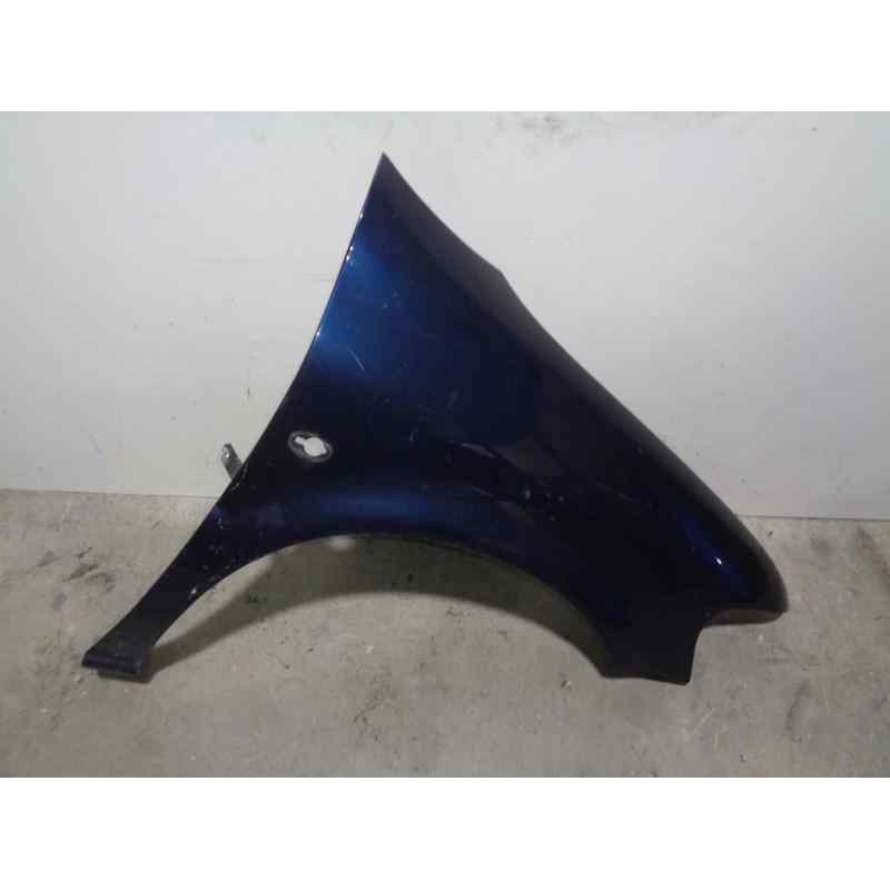 Recambio de aleta delantera derecha para opel sintra 2.2 16v dti referencia OEM IAM 1102011 AZUL 