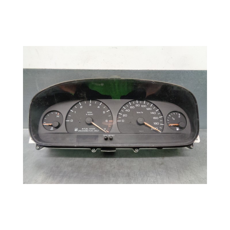 Recambio de cuadro instrumentos para chrysler voyager (gs) 2.4 family referencia OEM IAM P04685624AB 04762812 4874436