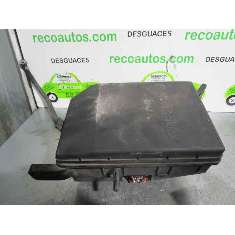 Recambio de caja reles / fusibles para hyundai elantra (xd) 2.0 crdi cat referencia OEM IAM 913102D161 1313208 