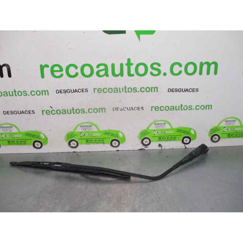 Recambio de brazo limpia trasero para toyota land cruiser (j9) 3.0 turbodiesel referencia OEM IAM   