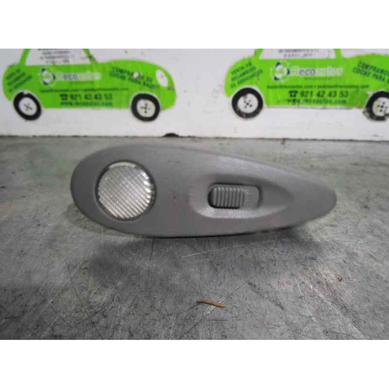 Recambio de luz interior para alfa romeo 166 2.4 jtd cat referencia OEM IAM 156016780 0883600D 