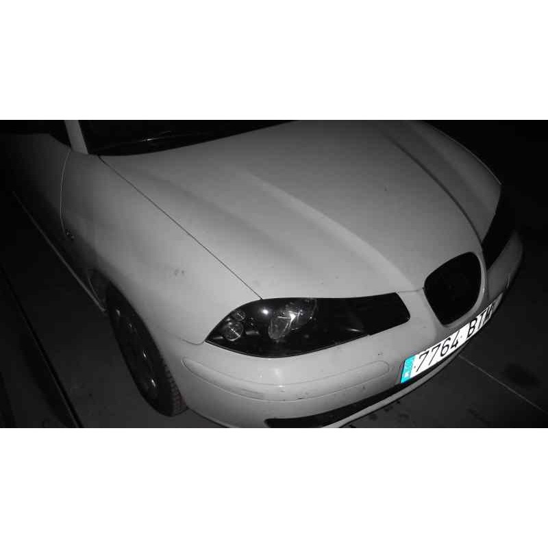 seat ibiza (6l1) del año 2002