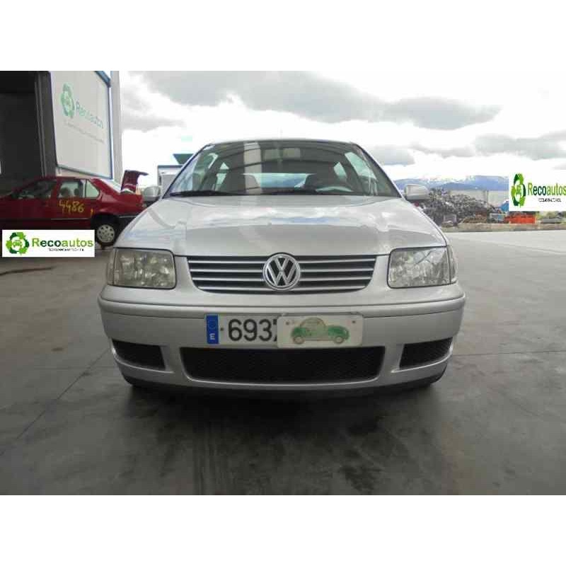 volkswagen polo berlina (6n2) del año 2001