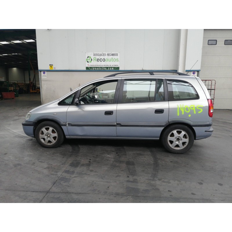 opel zafira a del año 2000